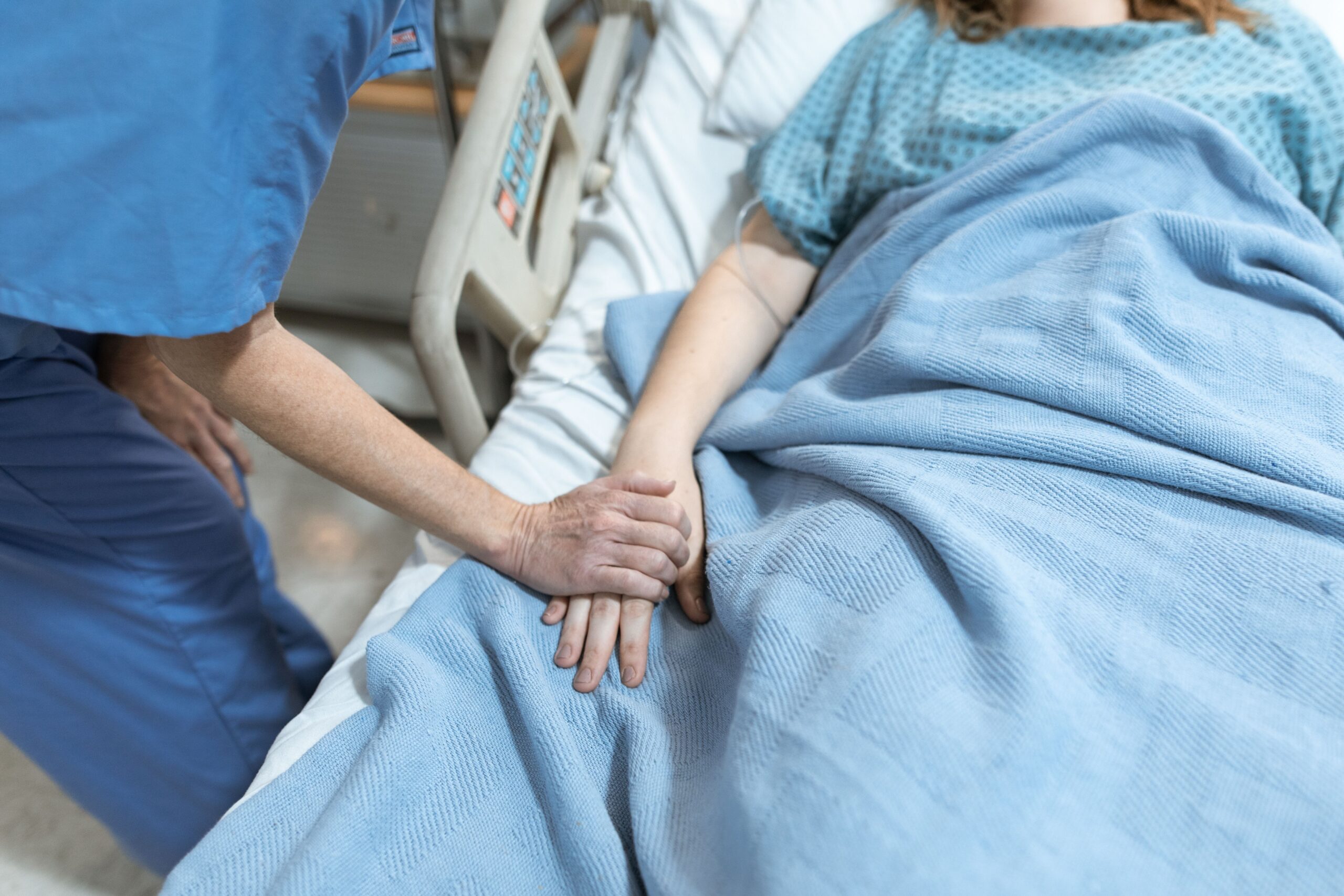 Compassionate nursing care at Manas Hospital Noida
